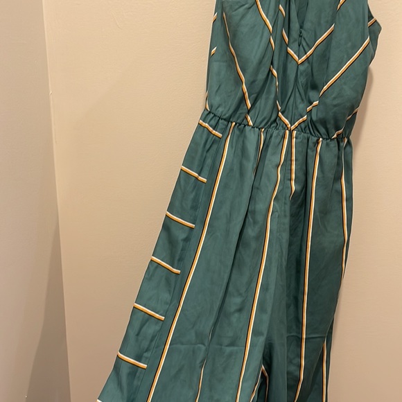 Anthropologie jumpsuit - Picture 6 of 8